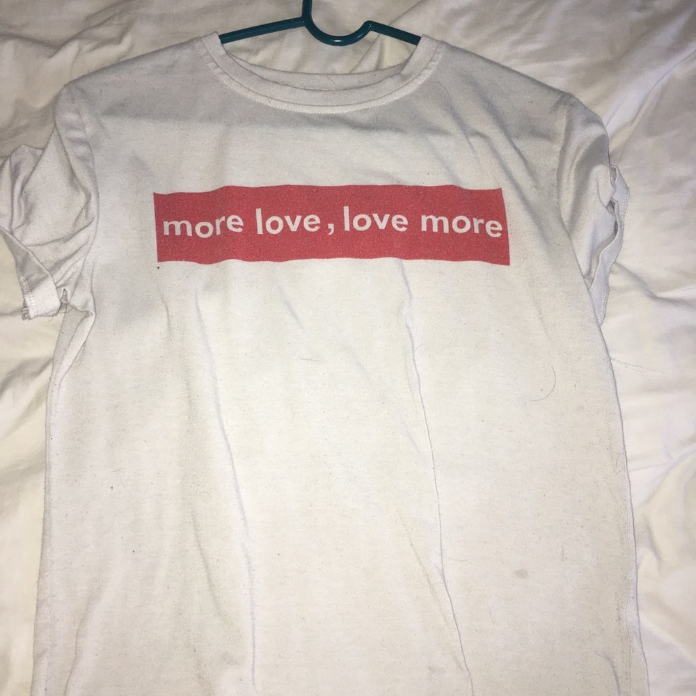 This is a used shirt with 0 wear and tear